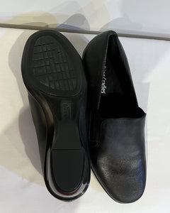 Shoes - Size 7.5